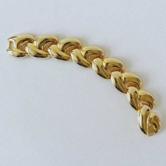 Gold toned link bracelet 7” - Picture 2 of 3